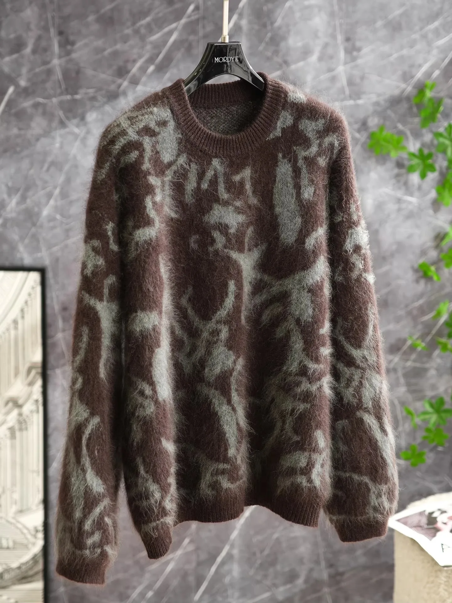 Stylish Tiger Print Knitted Sweater 100 Wool Fleece Loose Fit Commute Style Long Sleeve round Neck Warm Thickened Women's Top
Stylish Tiger Print Knitted Sweater 100 Wool Fleece Loose Fit Commute Style Long Sleeve round Neck Warm Thickened Women's Top