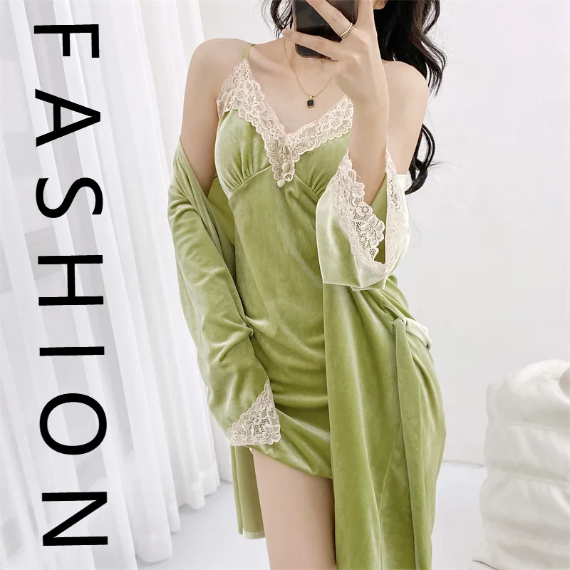 Золотая бархатная пижама женская осенне-зимняя ночная рубашка на подтяжках чистого желания халат комплект из двух предметов весеннее сексуальное кружево с ч
Золотая бархатная пижама женская осенне-зимняя ночная рубашка на подтяжках чистого желания халат комплект из двух предметов весеннее сексуальное кружево с ч