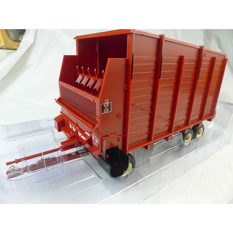 Diecast Speccast 1:16 Scale IH 120 Forage Wagon Agricultural Alloy Tractor Model Collectible Toy Gift Souvenir Display Ornament
Diecast Speccast 1:16 Scale IH 120 Forage Wagon Agricultural Alloy Tractor Model Collectible Toy Gift Souvenir Display Ornament