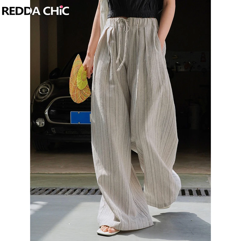 REDDACHiC Striped Women's Palazzo Pants with Pockets Lounge Comfy Drawstring Waist Wide Leg Parachute Baggy Joggers Streetwear
REDDACHiC Striped Women's Palazzo Pants with Pockets Lounge Comfy Drawstring Waist Wide Leg Parachute Baggy Joggers Streetwear