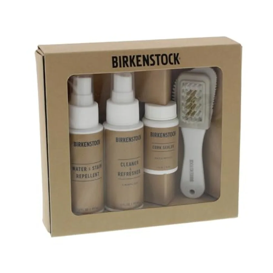 Deluxe Shoe Care Kit
Deluxe Shoe Care Kit