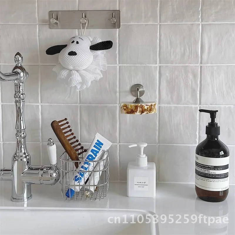 Wall-Mounted Magnetic Soap Rack Universal Stainless Steel Dispenser Punch-Free Bathroom Storage Holder for Kitchen & Bath
Wall-Mounted Magnetic Soap Rack Universal Stainless Steel Dispenser Punch-Free Bathroom Storage Holder for Kitchen & Bath