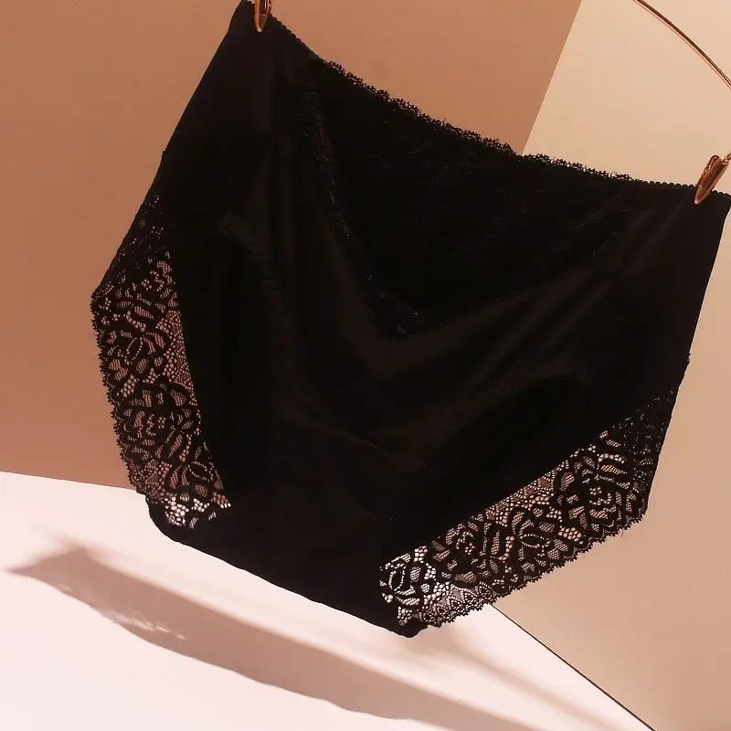 Летние сексуальные тонкие женские кружевные трусики из молочного шелка с высокой талией, кружевные бесшовные трусы из ледяного шелка, удобные для кожи
Летние сексуальные тонкие женские кружевные трусики из молочного шелка с высокой талией, кружевные бесшовные трусы из ледяного шелка, удобные для кожи