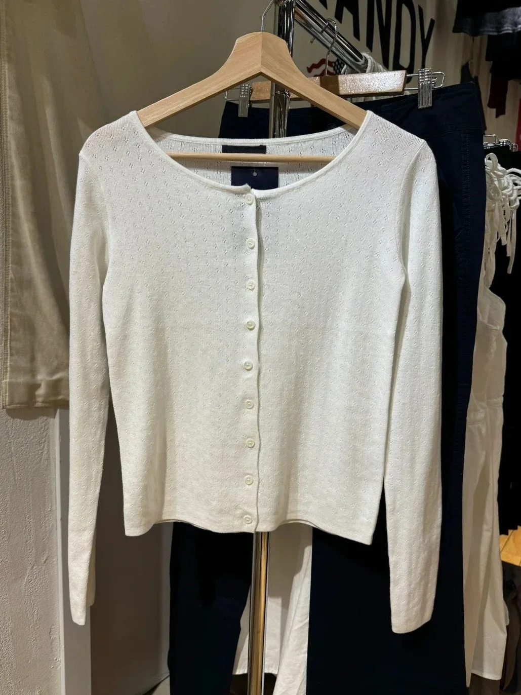 Eyelet White Long Sleeve T-Shirt Woman Autumn Round Neck Single Breasted Cotton Tee Shirt Sweet Solid Simple Cardigan Top Y2k
Eyelet White Long Sleeve T-Shirt Woman Autumn Round Neck Single Breasted Cotton Tee Shirt Sweet Solid Simple Cardigan Top Y2k