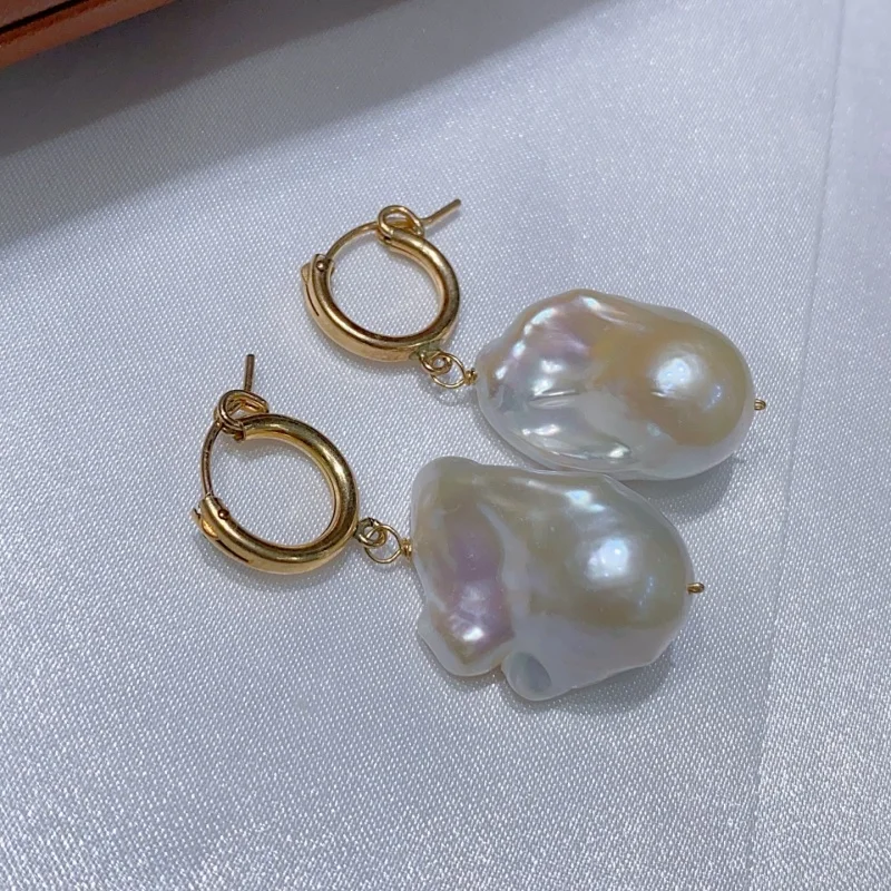 SGARIT New 14K Gold Filled Hoop Earrings Natural freshwater Baroque Pearls for Women Dainty Pearl Jewelry Gifts Anti Allergy
SGARIT New 14K Gold Filled Hoop Earrings Natural freshwater Baroque Pearls for Women Dainty Pearl Jewelry Gifts Anti Allergy
