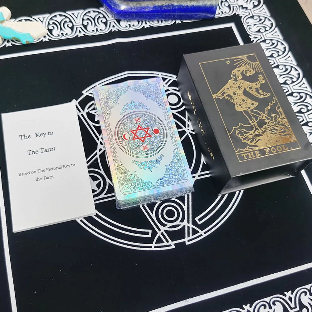 Лазерная красочная настольная игра гадания Tarot, роскошная Подарочная коробка из ПВХ, водонепроницаемая и портативная, высокого качества, 80 шт.
Лазерная красочная настольная игра гадания Tarot, роскошная Подарочная коробка из ПВХ, водонепроницаемая и портативная, высокого качества, 80 шт.