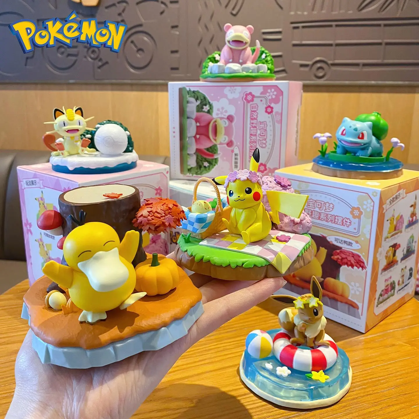 New Authentic Pokémon Pikachu Figurine Blind Box Featuring A Natural Duck Perfect As A Birthday Gift or Small Decorative Item
New Authentic Pokémon Pikachu Figurine Blind Box Featuring A Natural Duck Perfect As A Birthday Gift or Small Decorative Item