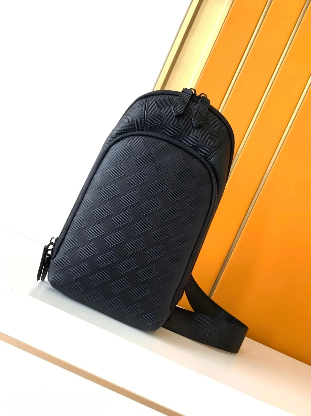 Bag Classic Pebbled Leather Chest Bag for Men, Durable Calfskin Sling Bag
Bag Classic Pebbled Leather Chest Bag for Men, Durable Calfskin Sling Bag
