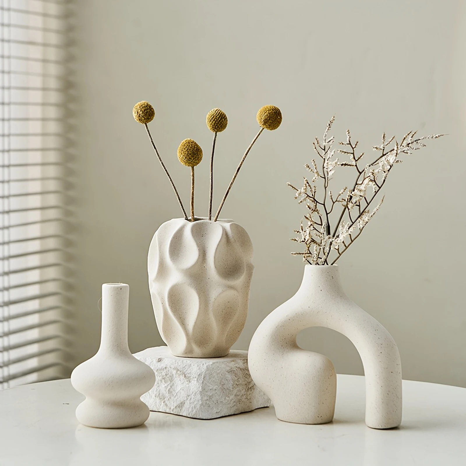 3pcs Bohemian Ceramic Vase Set Modern Minimalist Round & Donut Shape Geometric Pattern Perfect For Fashion Home Decoration
3pcs Bohemian Ceramic Vase Set Modern Minimalist Round & Donut Shape Geometric Pattern Perfect For Fashion Home Decoration