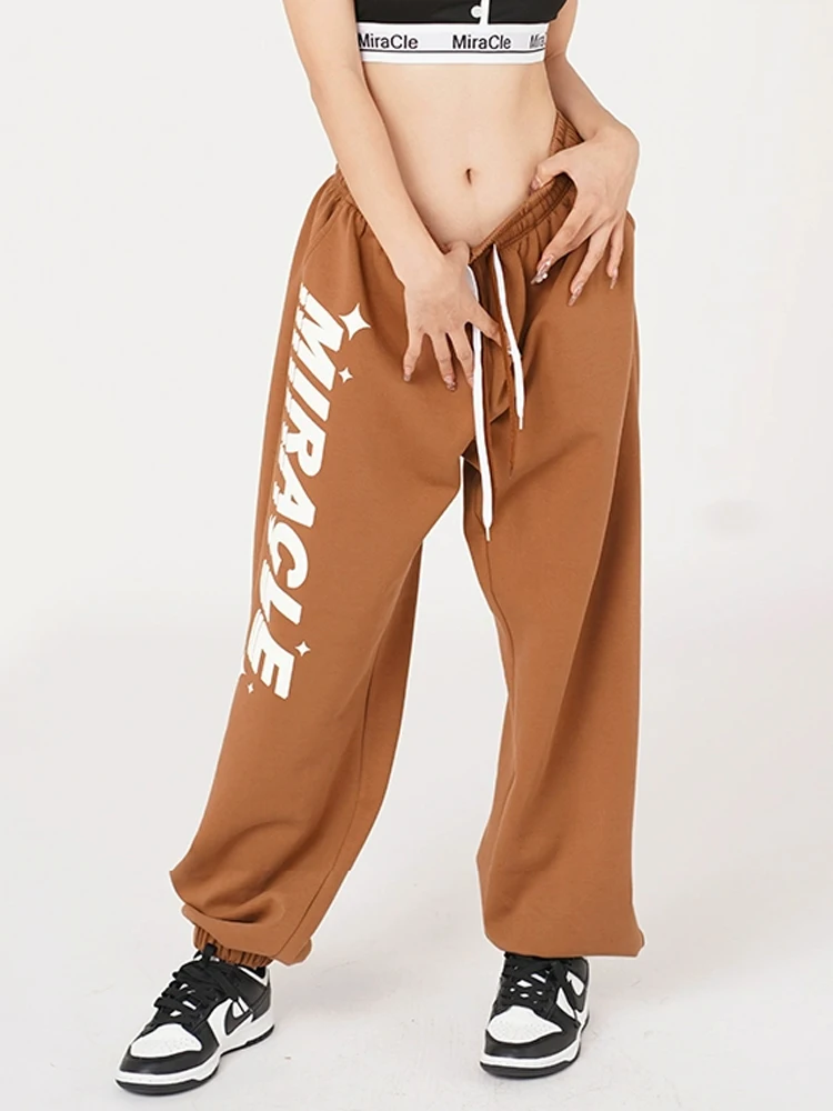 Spring 2025 Women's Loose Straight Leg Sport Pants Casual Jazz Dance Hiphop Long Trousers High Waist Cotton Blend Fabric
Spring 2025 Women's Loose Straight Leg Sport Pants Casual Jazz Dance Hiphop Long Trousers High Waist Cotton Blend Fabric