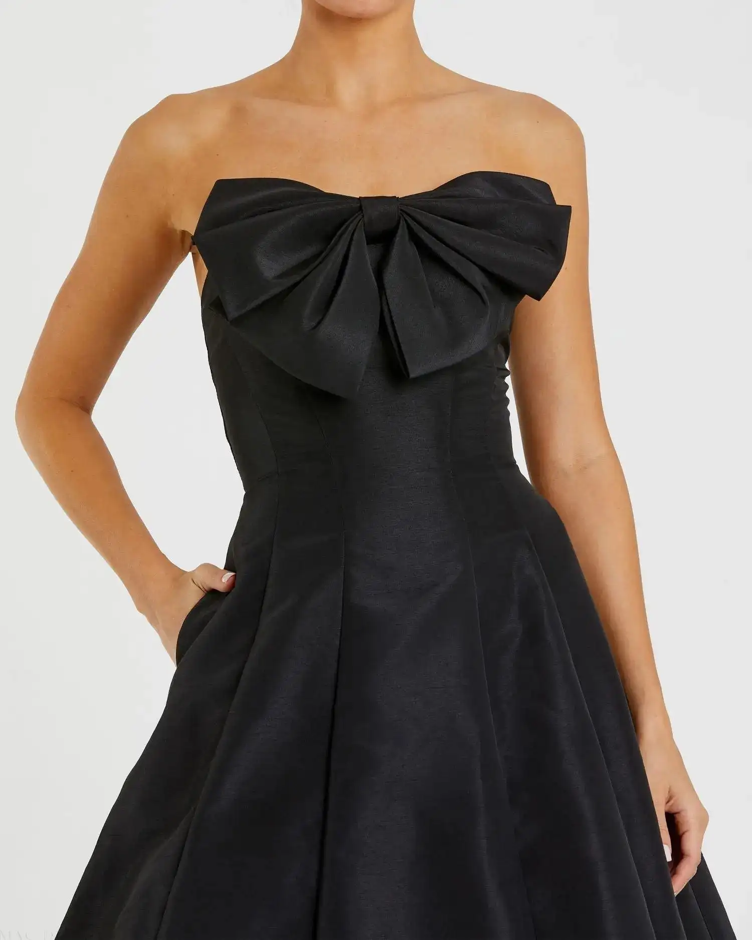 Satin Fashion Bow Strapless Evening Dresses Solid Simple Pageant Formal Occasion Wear Ankle-Length Wedding Guest GownsCustomized
Satin Fashion Bow Strapless Evening Dresses Solid Simple Pageant Formal Occasion Wear Ankle-Length Wedding Guest GownsCustomized