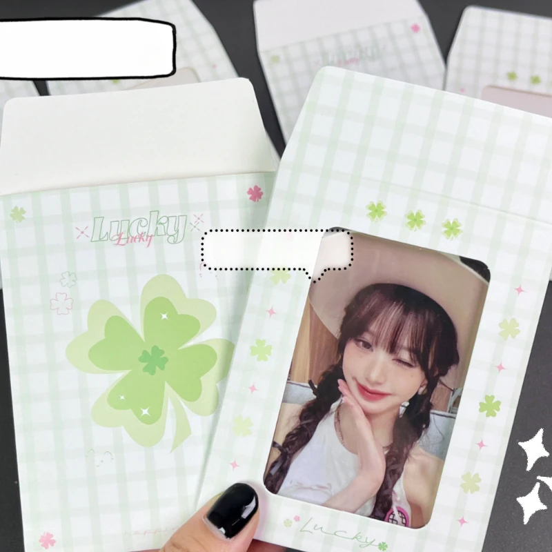 5 шт./компл., Ins Simplicity, милый посылка для фотокарт Kpop, Lucky Clover, модная корейская фотокарта с изображением идола, держатель для фотокарт
5 шт./компл., Ins Simplicity, милый посылка для фотокарт Kpop, Lucky Clover, модная корейская фотокарта с изображением идола, держатель для фотокарт