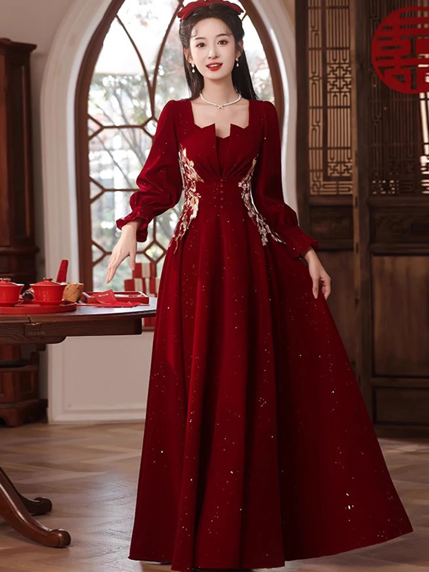 Ele Wedding Dr Autumn Winter New Sle Chinese Sle New Bride Dr Slimming plus Size for Wedding Banquet Ceremony
Ele Wedding Dr Autumn Winter New Sle Chinese Sle New Bride Dr Slimming plus Size for Wedding Banquet Ceremony