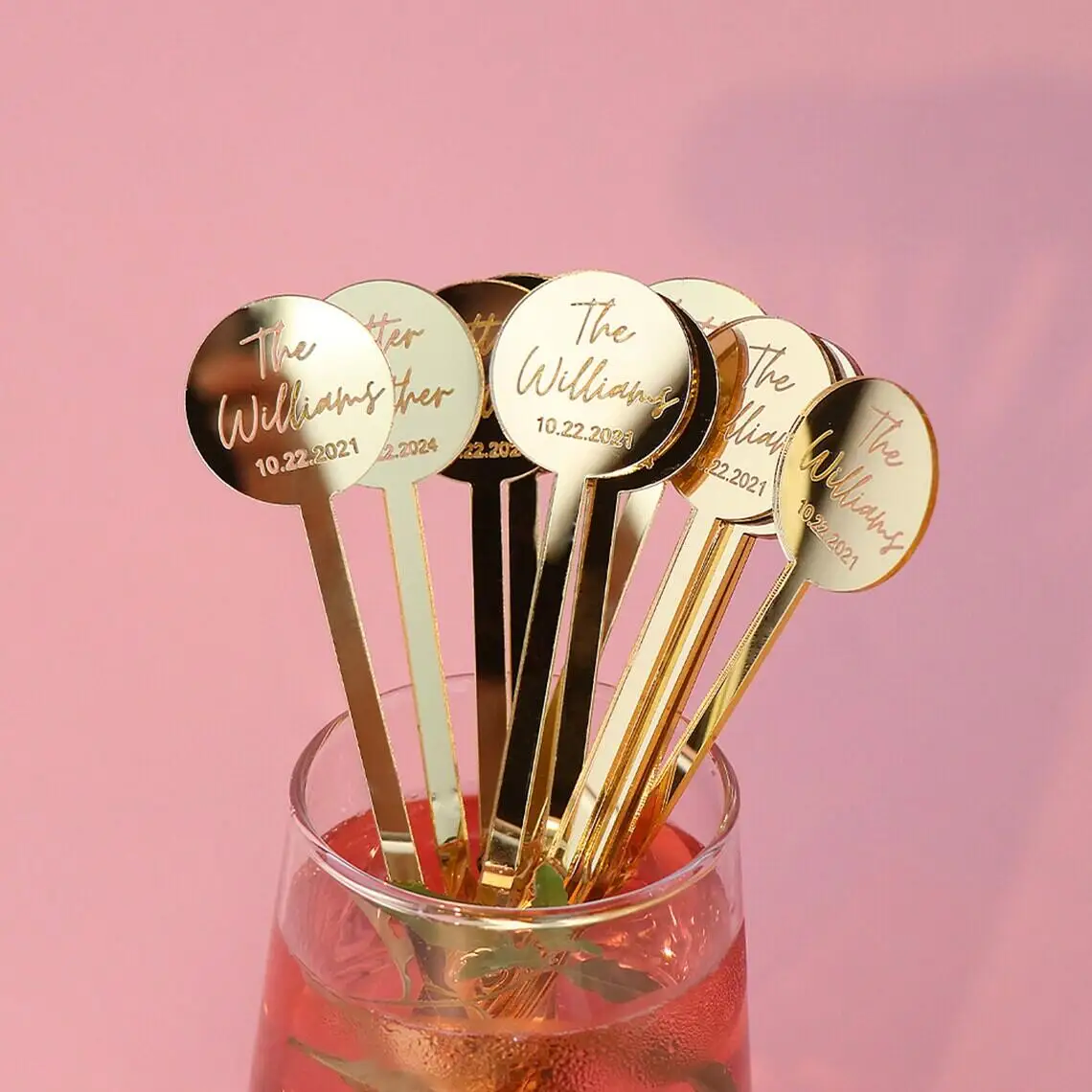30/50/100PCS Personalized Engraved Stirrer Wedding Decor Drink Stirrers Custom Cocktail Swizzle Stirrers Drink Tags For Party
30/50/100PCS Personalized Engraved Stirrer Wedding Decor Drink Stirrers Custom Cocktail Swizzle Stirrers Drink Tags For Party