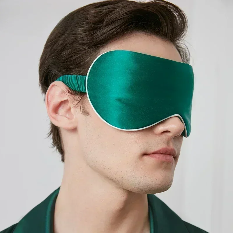Silk blindfold, light-shielding and breathable mulberry silk, comfortable sleep, the same for men and women
Silk blindfold, light-shielding and breathable mulberry silk, comfortable sleep, the same for men and women