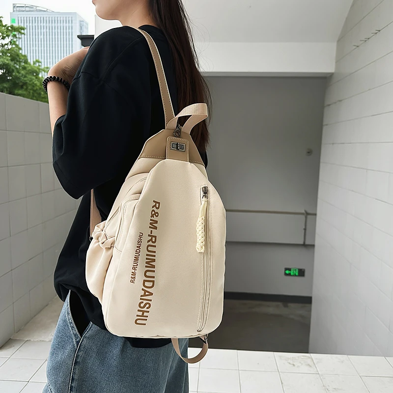 New Fashion Trend Versatile Women's Nylon Cloth Outdoor Travel Sports Small Backpack Simple Leisure Commuting Storage Bags
New Fashion Trend Versatile Women's Nylon Cloth Outdoor Travel Sports Small Backpack Simple Leisure Commuting Storage Bags