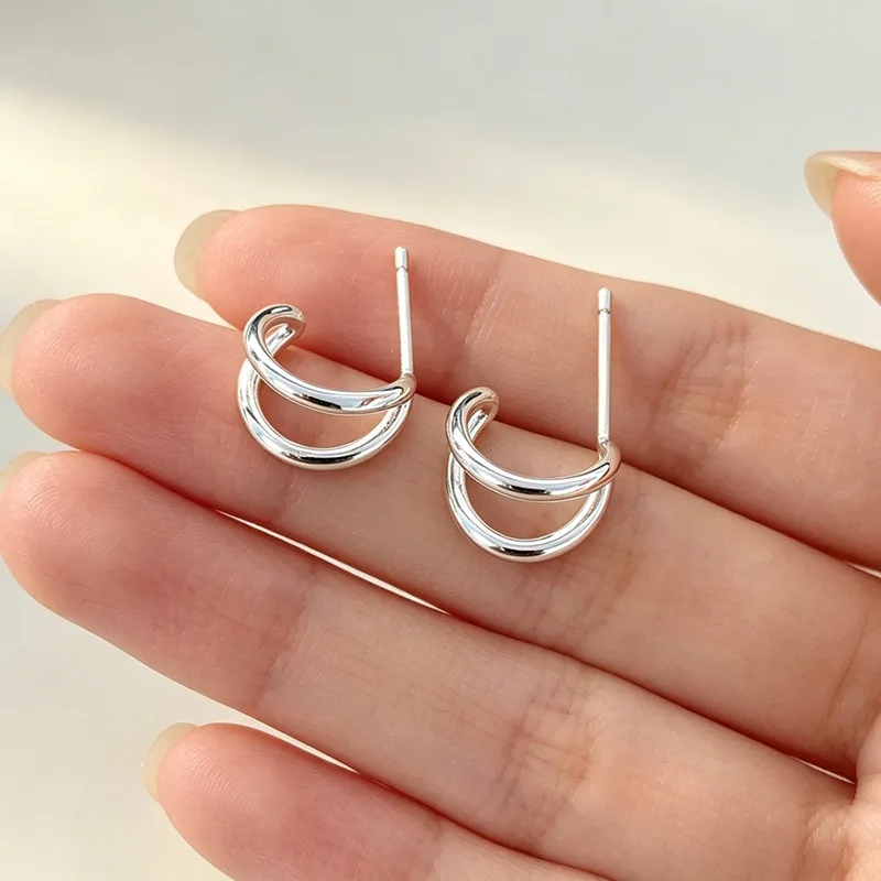 Simple Double-layer C-shaped 925 Sterling Silver Jewelry Female Geometric Hollow Arc Stud Earrings 3986
Simple Double-layer C-shaped 925 Sterling Silver Jewelry Female Geometric Hollow Arc Stud Earrings 3986