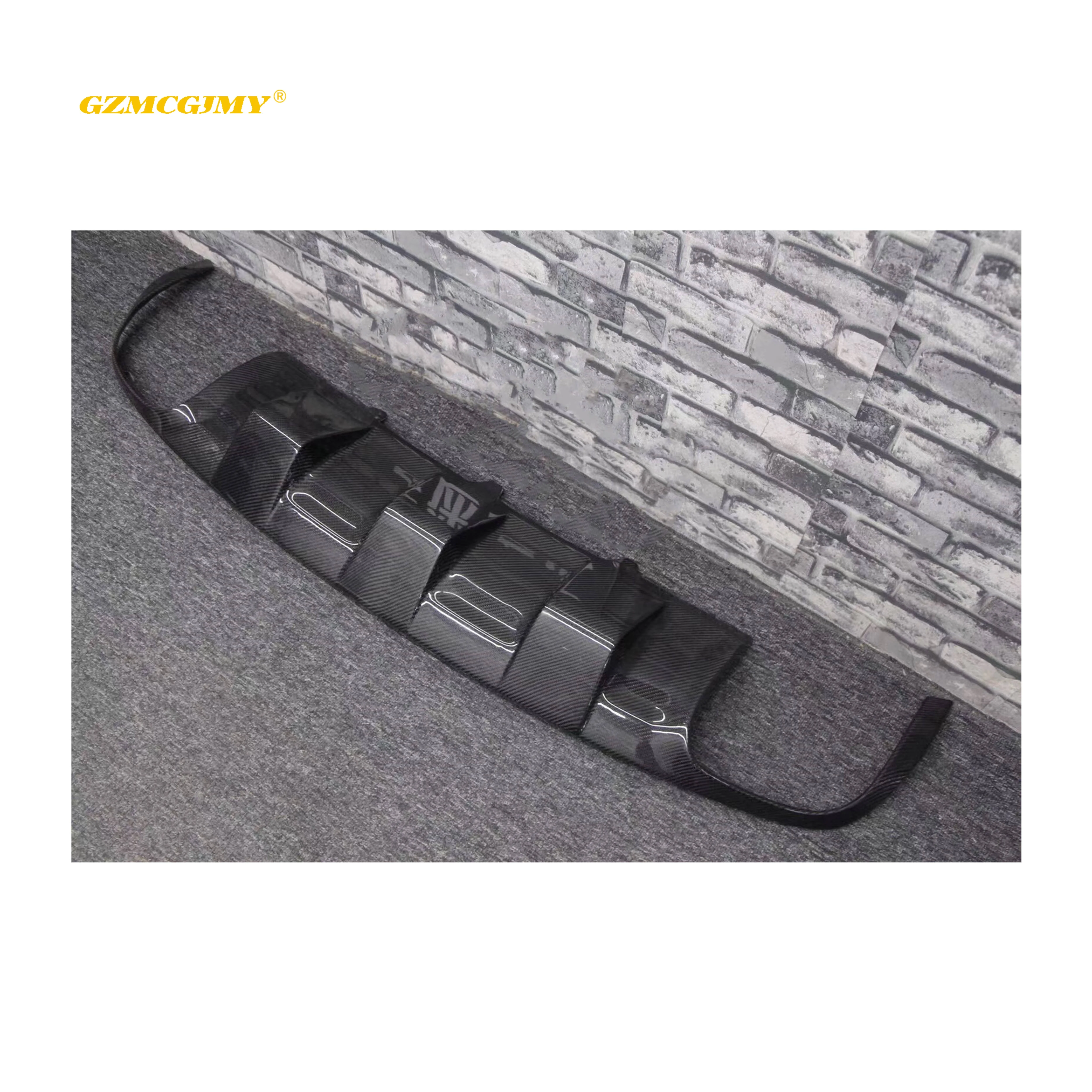 A4 S4 RS4 Allroad B8 B8.5 Travel Version Four Out Задний диффузор из углеродного волокна Задний диффузор для Audi A4 RS4 Allroad B8 B8.5
A4 S4 RS4 Allroad B8 B8.5 Travel Version Four Out Задний диффузор из углеродного волокна Задний диффузор для Audi A4 RS4 Allroad B8 B8.5