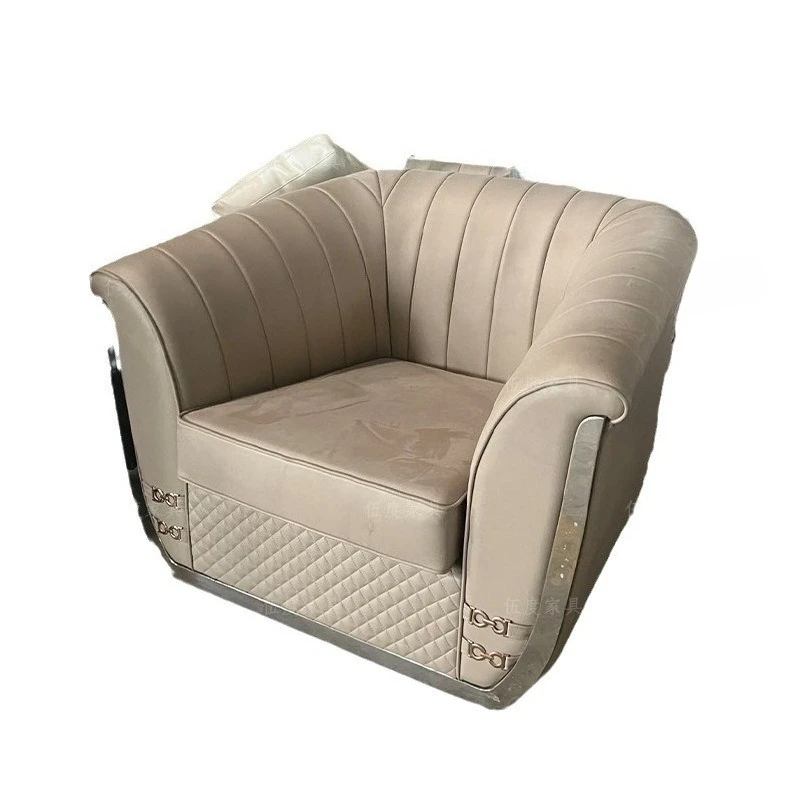 Italian light luxury leather sofa simple modern Nordic minimalist first layer cowhide straight row
Italian light luxury leather sofa simple modern Nordic minimalist first layer cowhide straight row