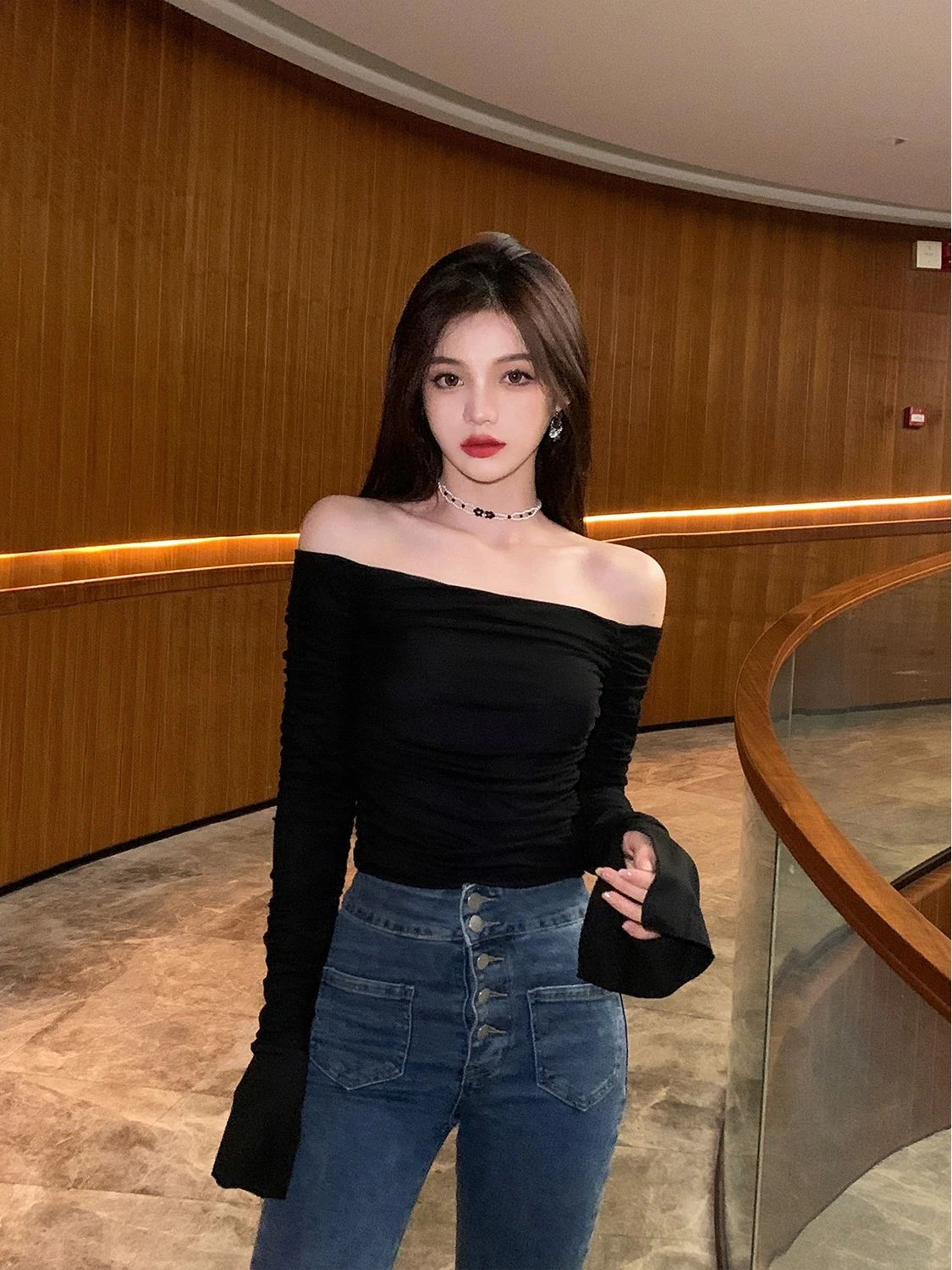 EU IIWAN Pure Desire Slim Fit Bla oulder Women's T-irt Autumn ort Sve Long Sve Base irt Casual Commute...
EU IIWAN Pure Desire Slim Fit Bla oulder Women's T-irt Autumn ort Sve Long Sve Base irt Casual Commute...