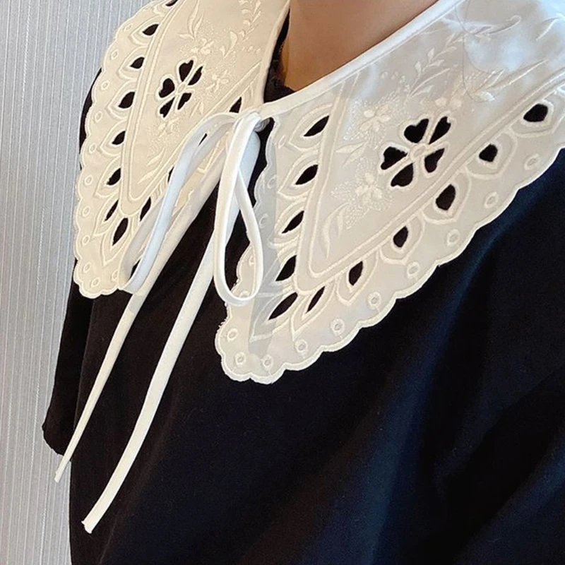 Korean Women White Cotton Fake Collar Shawl Wrap Hollow Out Floral Fish Scales Necklace Scarf Embroidery Short Poncho
Korean Women White Cotton Fake Collar Shawl Wrap Hollow Out Floral Fish Scales Necklace Scarf Embroidery Short Poncho
