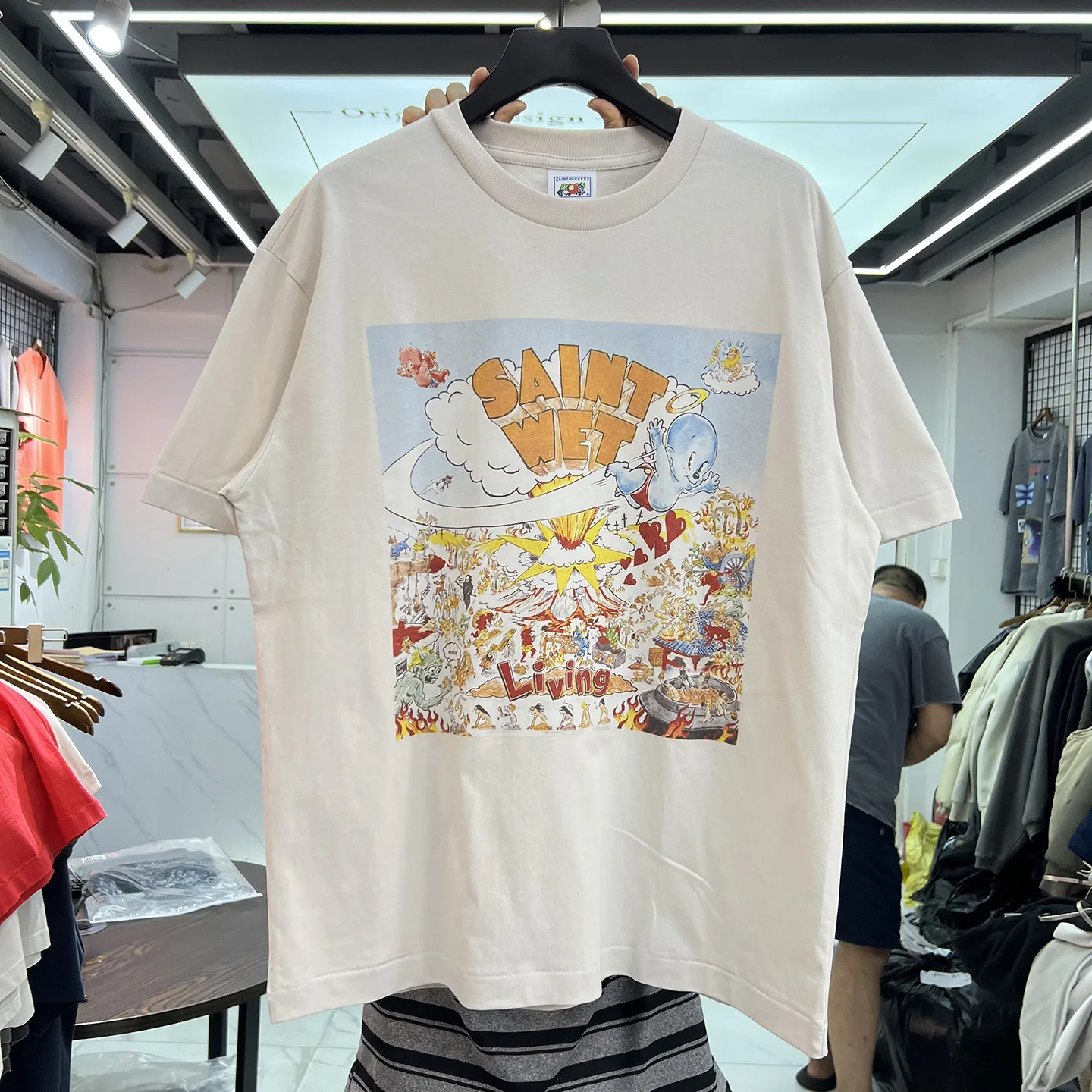 American Street Retro Style Cartoon Print Loose Casual round Neck Pure Cotton Short Sleeve T-Shirt Fashionable Summer Top
American Street Retro Style Cartoon Print Loose Casual round Neck Pure Cotton Short Sleeve T-Shirt Fashionable Summer Top