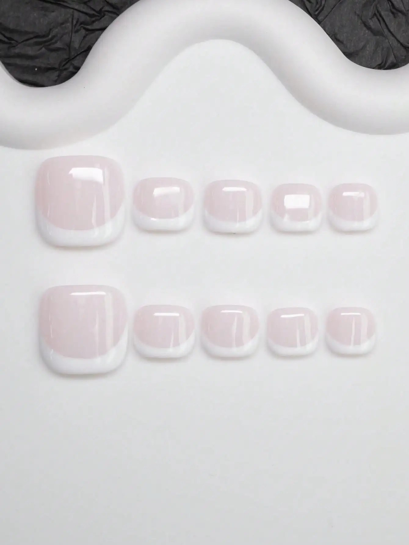14pcs/Set Handmade Y2K Chic Nail Tips, Milky White & White French Tip Design, Suitable For Party, Dance, Daily Wear, Includes
14pcs/Set Handmade Y2K Chic Nail Tips, Milky White & White French Tip Design, Suitable For Party, Dance, Daily Wear, Includes