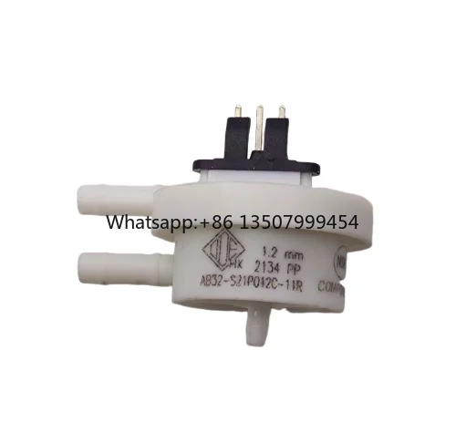 AB32-S21P020C-11R S21P012C-11R EGEK010/020 Tea Brewing Machine Flow Meter Accessories Controller
AB32-S21P020C-11R S21P012C-11R EGEK010/020 Tea Brewing Machine Flow Meter Accessories Controller