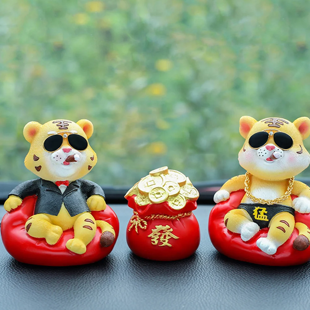 1pc Resin Tiger Desktop Ornament Shaking Animal Decor For Office Home Car Dashboard Indoor Decoration Stable Non-Tip Cartoon
1pc Resin Tiger Desktop Ornament Shaking Animal Decor For Office Home Car Dashboard Indoor Decoration Stable Non-Tip Cartoon