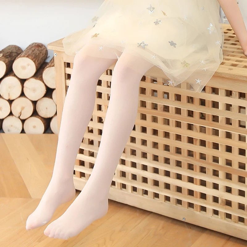 Тонкие танцевальные колготки с дизайном кошачьих лапок для девочек, легкие, высокоэластичные, нескользящие, прозрачные, весенне-летние, в подарочной коробке
Тонкие танцевальные колготки с дизайном кошачьих лапок для девочек, легкие, высокоэластичные, нескользящие, прозрачные, весенне-летние, в подарочной коробке