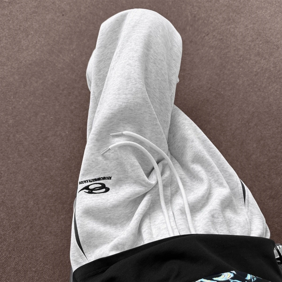 Casual Straight Leg Sweatpants for Men Spring Autumn Loose Fit American Sle Embroidered Spor Teenage Pants Straight Tube
Casual Straight Leg Sweatpants for Men Spring Autumn Loose Fit American Sle Embroidered Spor Teenage Pants Straight Tube