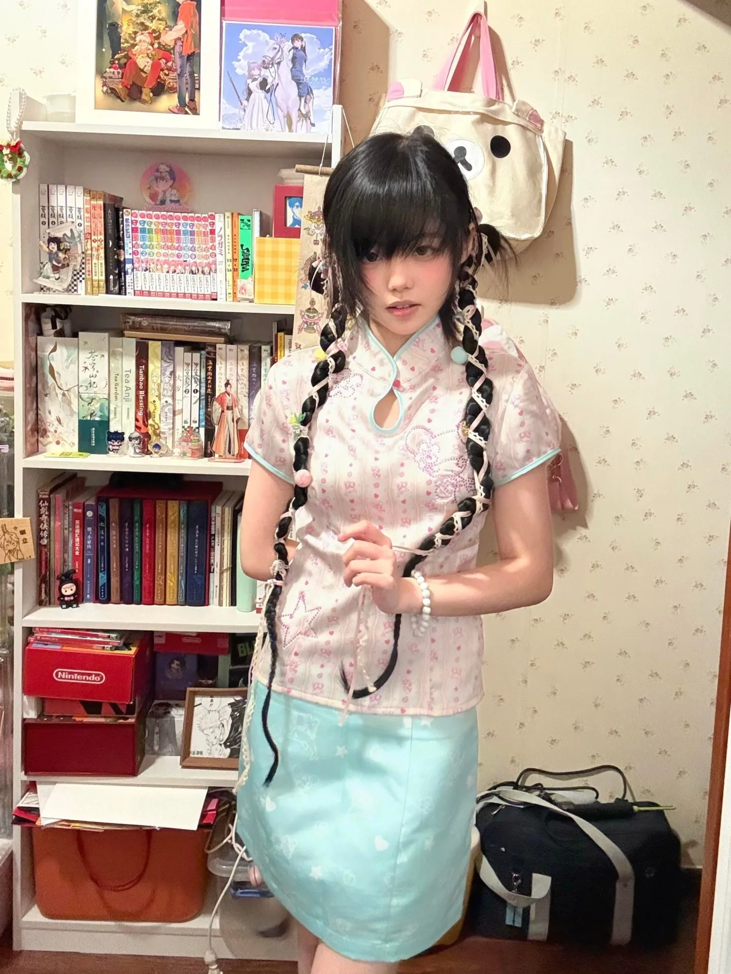 Mint Green Slimming Chinese Style Women's Summer Short Sleeve Top And Printed Skirt Fashion Set Breathable Polyester
Mint Green Slimming Chinese Style Women's Summer Short Sleeve Top And Printed Skirt Fashion Set Breathable Polyester