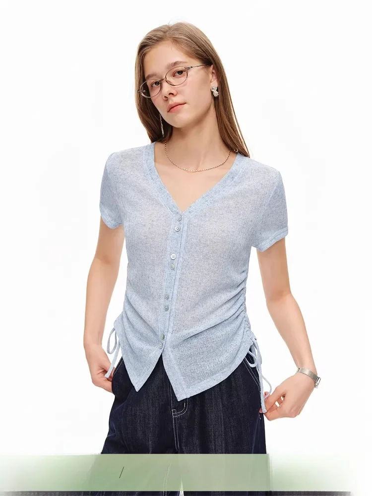 Elegant V-Neck Linen Top Women's Fashionable Lightweight Summer Knitted Shirt Short Sleeve Versatile Stylish Commuting Shirt
Elegant V-Neck Linen Top Women's Fashionable Lightweight Summer Knitted Shirt Short Sleeve Versatile Stylish Commuting Shirt