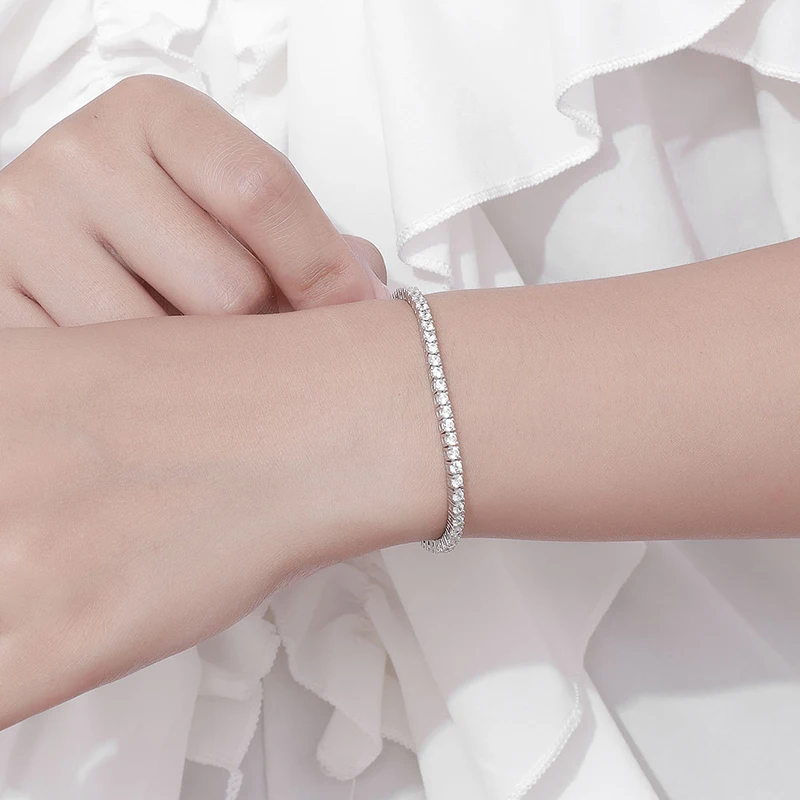 LEENIK2mm Moissanite Tennis Bracelet 925 Sterling Silver Plated White Gold Bracelet for Women Man Sparkling Party Jewelry
LEENIK2mm Moissanite Tennis Bracelet 925 Sterling Silver Plated White Gold Bracelet for Women Man Sparkling Party Jewelry