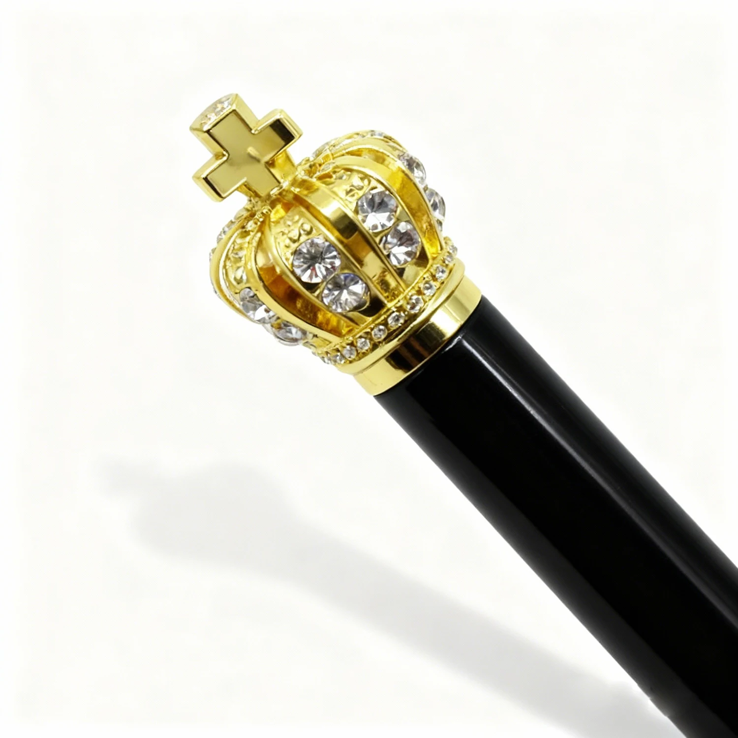 5 шт., шариковая ручка с металлической короной, модные шариковые ручки с черными чернилами, подарок для вечеринки, офисные школьные канцелярские ручки
5 шт., шариковая ручка с металлической короной, модные шариковые ручки с черными чернилами, подарок для вечеринки, офисные школьные канцелярские ручки