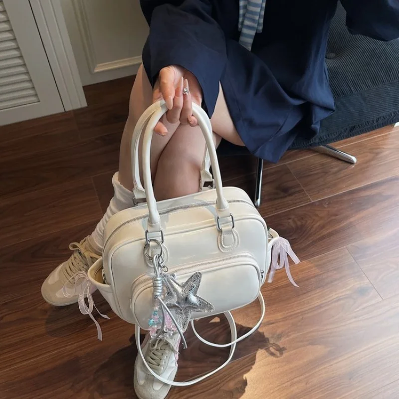 Уникальный минималистичный винтажный клатч, стильный для женщин, повседневный, простой, модный дизайн, буквенный логотип
Уникальный минималистичный винтажный клатч, стильный для женщин, повседневный, простой, модный дизайн, буквенный логотип