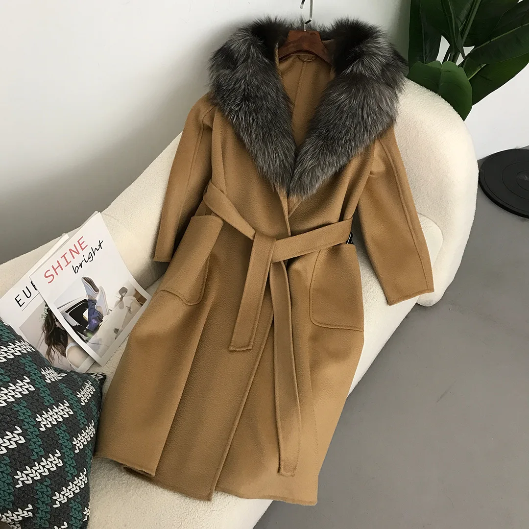 2023 autumn/winter new double-sided wool coat for women's high-end oversized fox fur collar water wave pattern wool coat
2023 autumn/winter new double-sided wool coat for women's high-end oversized fox fur collar water wave pattern wool coat