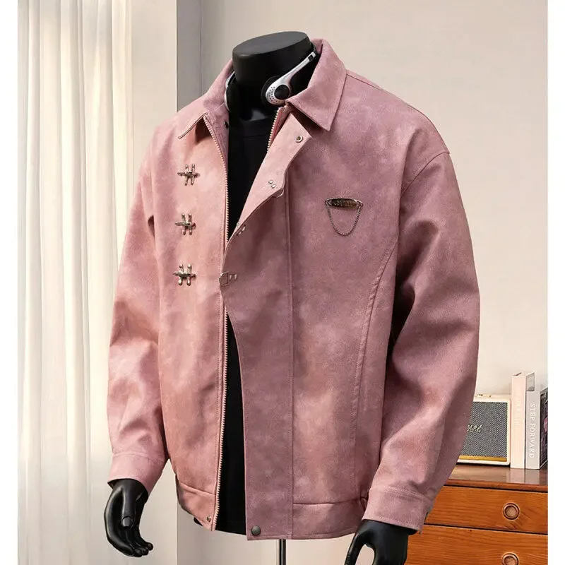 2025 2025 Pink Leather Jackets For Men Solid Hip Hop Punk High Street Faux Leather Coat Male Clothing Fashion 
2025 2025 Pink Leather Jackets For Men Solid Hip Hop Punk High Street Faux Leather Coat Male Clothing Fashion