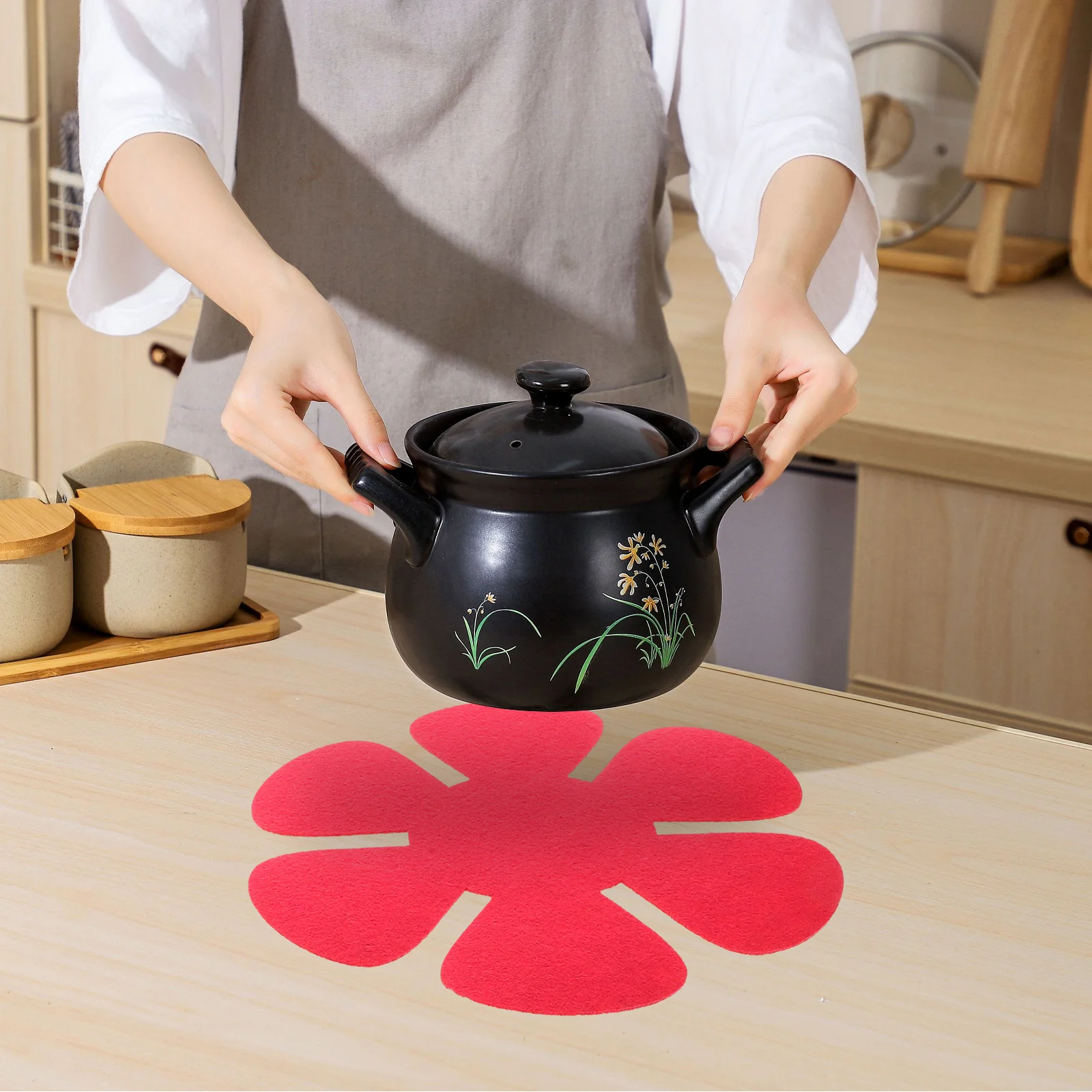 12 Pcs Pans Protector Cutlery Placemat Pot Cushion Helpers Table Heat Resistant Pad Cushions
12 Pcs Pans Protector Cutlery Placemat Pot Cushion Helpers Table Heat Resistant Pad Cushions
