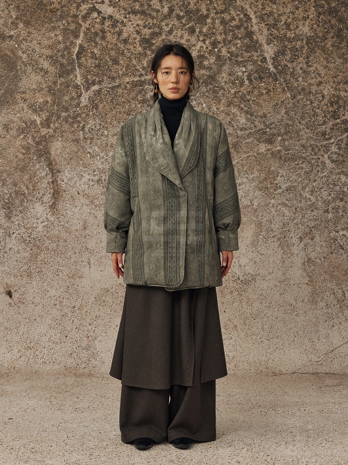 alpw Quilted down Jaet Turn-down Collar Traditional Chinese Sle Women's Warm Coat Long Sve Cotton
alpw Quilted down Jaet Turn-down Collar Traditional Chinese Sle Women's Warm Coat Long Sve Cotton