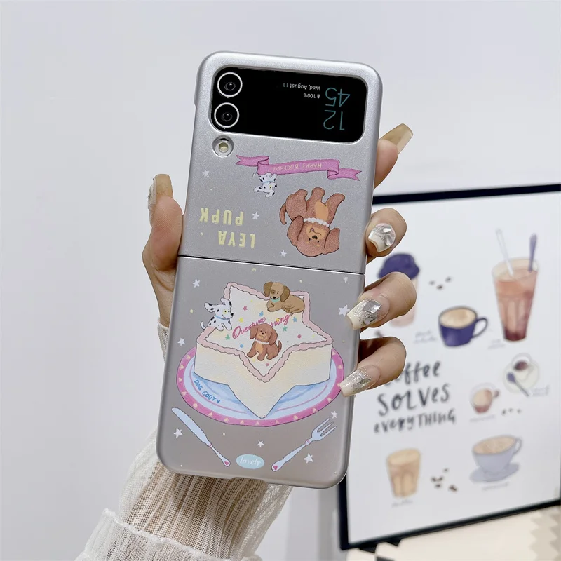 Phone Case For Samsung Galaxy Z Flip 6 3 4 5 Z Flip6 ZFlip6 Cute Cake Dog Bracelet Electroplated Silver Shockproof Back Cover
Phone Case For Samsung Galaxy Z Flip 6 3 4 5 Z Flip6 ZFlip6 Cute Cake Dog Bracelet Electroplated Silver Shockproof Back Cover