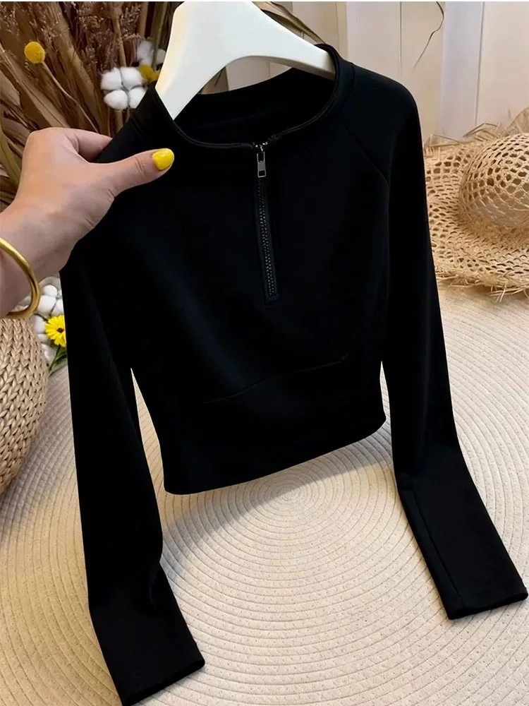 Spring 2026 Women's Slim Fit Zipper Long Sleeve Black Base Shirt Versatile Casual Style Trendy Girl's Fashion Daily Wear
Spring 2026 Women's Slim Fit Zipper Long Sleeve Black Base Shirt Versatile Casual Style Trendy Girl's Fashion Daily Wear