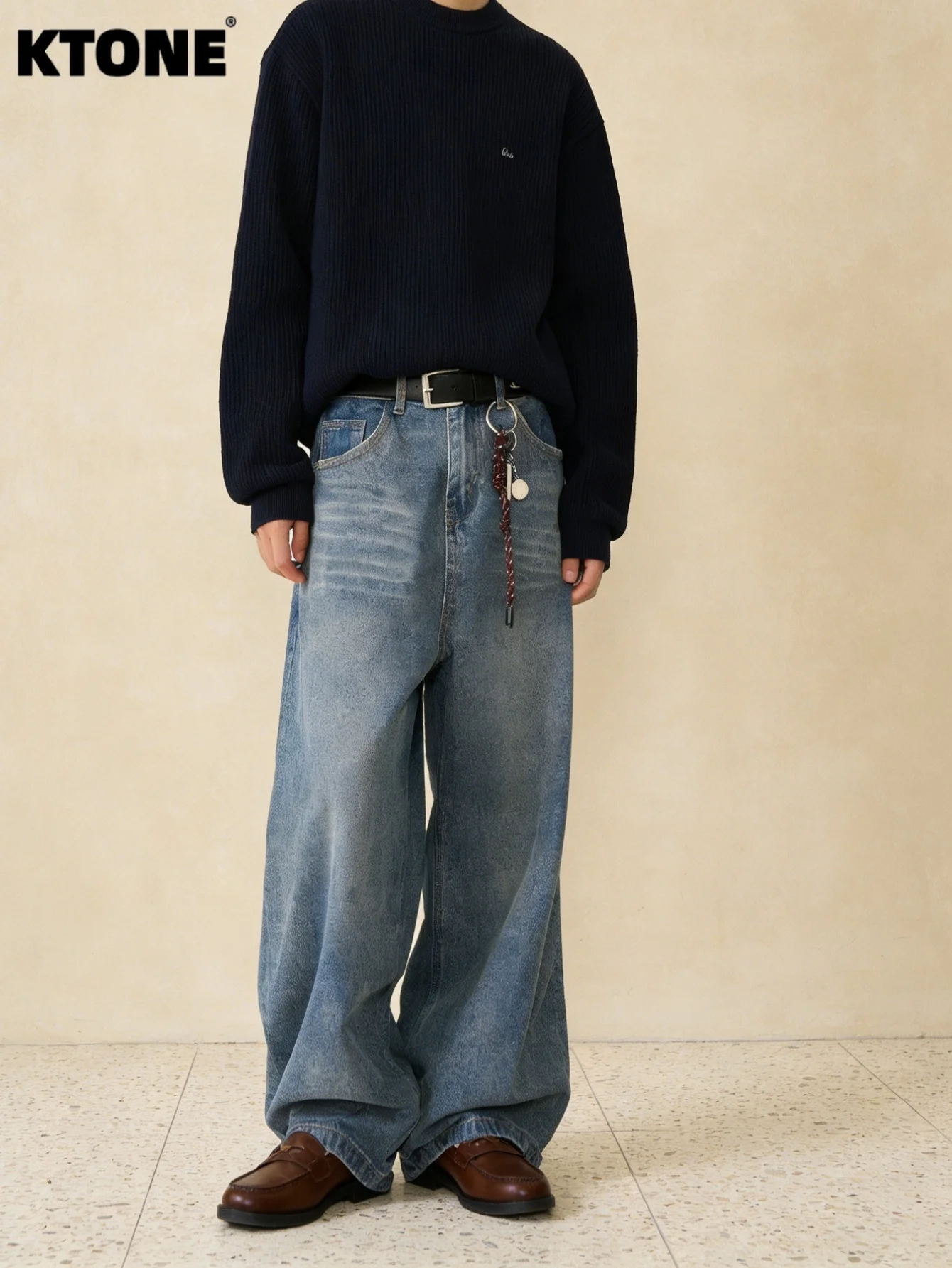 Urban Blue Men's Baggy Jeans Pant For Man Original Y2K Drip Trend Casual Trousers No accessories or belts included
Urban Blue Men's Baggy Jeans Pant For Man Original Y2K Drip Trend Casual Trousers No accessories or belts included