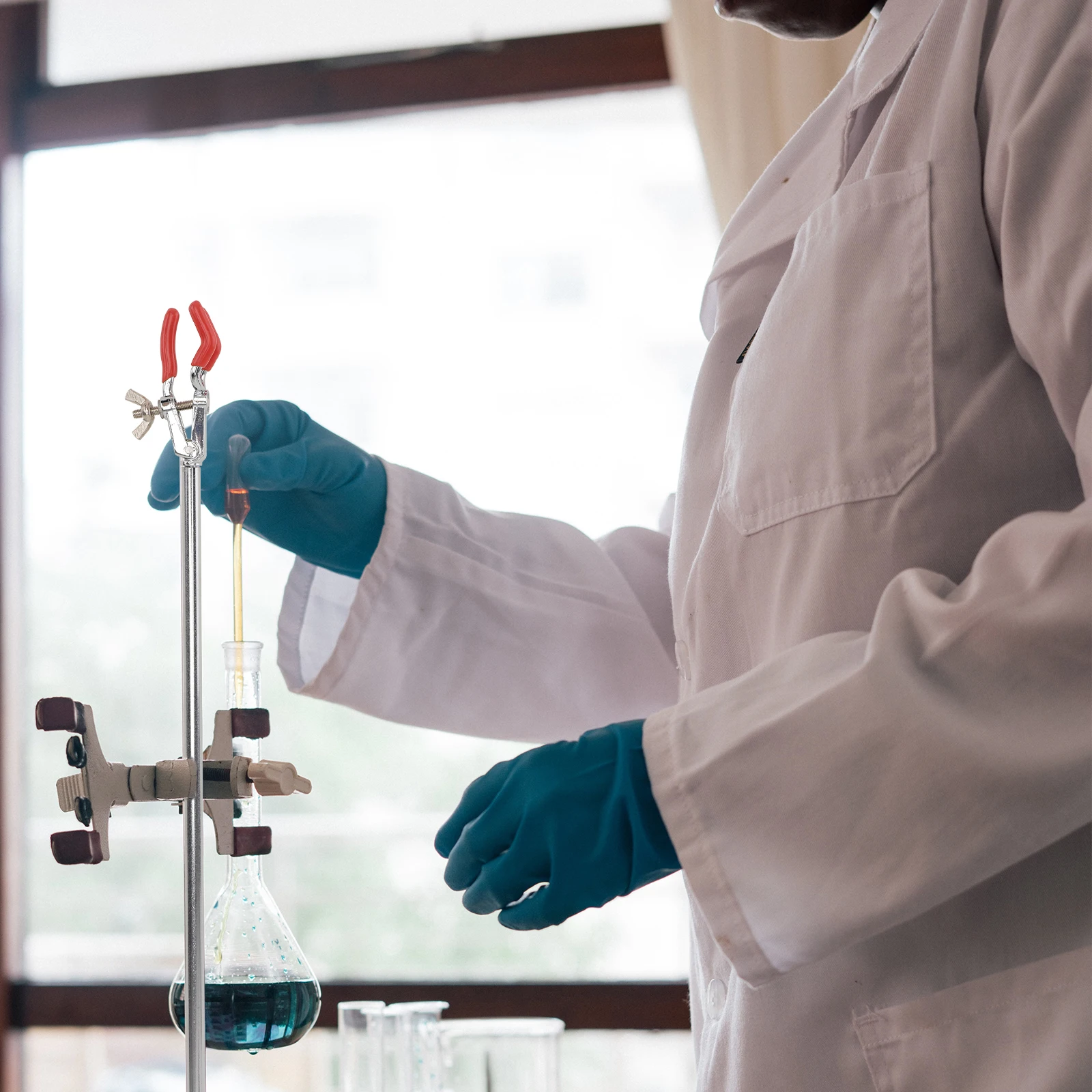 1 set Three-jaw Lab Stand Clips Laboratory Flask Holder Bracket Clamp Test Tube Clamp Beaker Clip Beaker Holder Zinc Alloy
1 set Three-jaw Lab Stand Clips Laboratory Flask Holder Bracket Clamp Test Tube Clamp Beaker Clip Beaker Holder Zinc Alloy