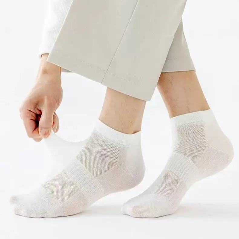5 Pairs Men's Lightweight Solid Color Mid Calf Socks, Sheer Breathable Design For Daily Wear & Business Occasions, Perfect Summer Comfort & Stylish Choice, Essential Casual Business Socks, Versatile Everyday Wear
5 Pairs Men's Lightweight Solid Color Mid Calf Socks, Sheer Breathable Design For Daily Wear & Business Occasions, Perfect Summer Comfort & Stylish Choice, Essential Casual Business Socks, Versatile Everyday Wear