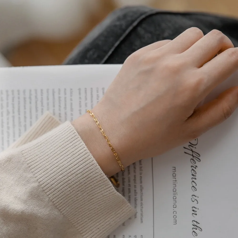 Minimalist INS Light Luxury Titanium Steel Bracelet High Grade Texture All Match Women Daily Commute Jewelry Anniversary Gif
Minimalist INS Light Luxury Titanium Steel Bracelet High Grade Texture All Match Women Daily Commute Jewelry Anniversary Gif