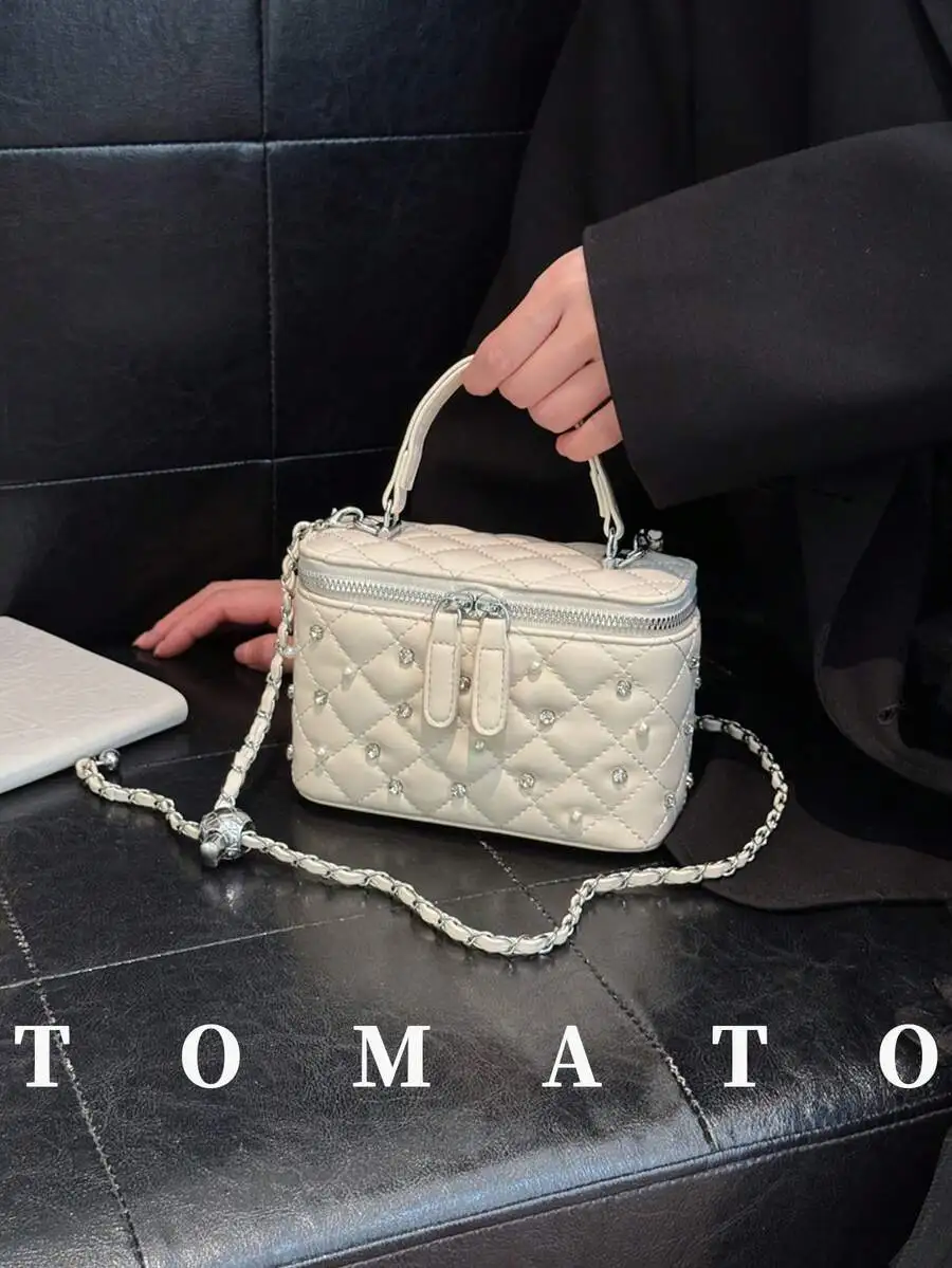Solid Color PU Leather Square Box Bag, Pearl Decor Handheld Fashion Handbag, Versatile Daily Bag for Office University Work
Solid Color PU Leather Square Box Bag, Pearl Decor Handheld Fashion Handbag, Versatile Daily Bag for Office University Work