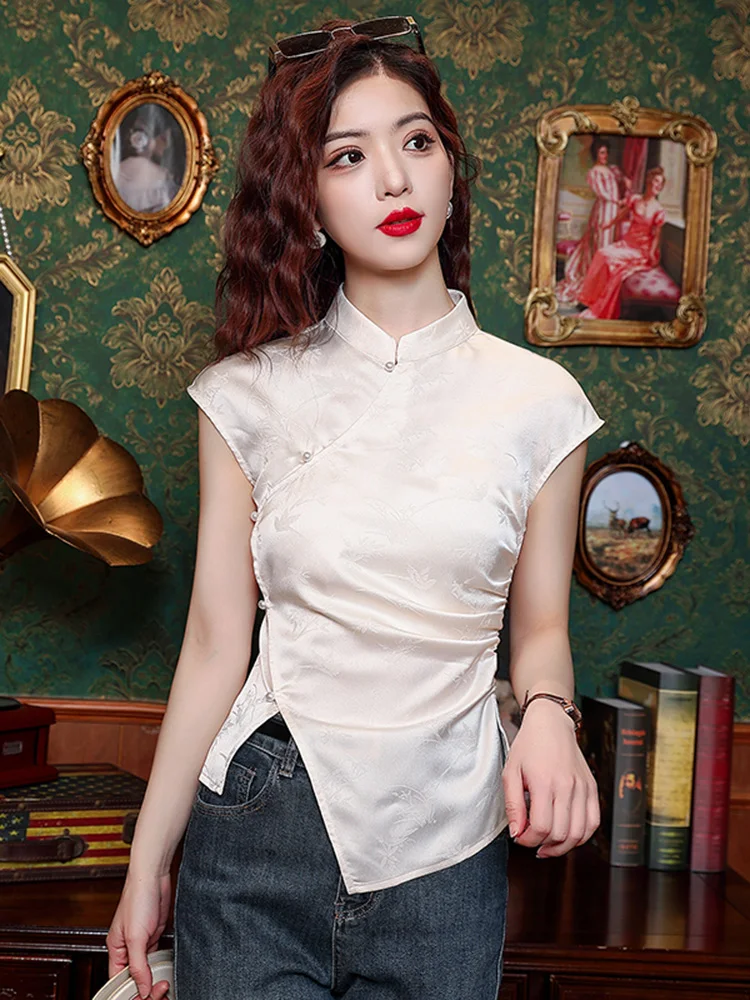 Ретро-блузка в китайском стиле с воротником-стойкой и коротким рукавом для женщин, летний модный топ, универсальная женская блузка для офиса и повседневной носки
Ретро-блузка в китайском стиле с воротником-стойкой и коротким рукавом для женщин, летний модный топ, универсальная женская блузка для офиса и повседневной носки