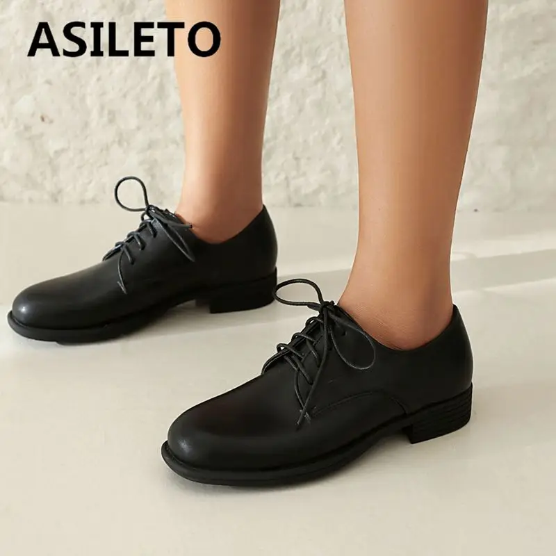 ASILETO Design Женские удобные туфли на плоской подошве с круглым носком на шнуровке, большой размер 41, 42, 43, мягкие повседневные винтажные туфли-броги для женщин на весну
ASILETO Design Женские удобные туфли на плоской подошве с круглым носком на шнуровке, большой размер 41, 42, 43, мягкие повседневные винтажные туфли-броги для женщин на весну