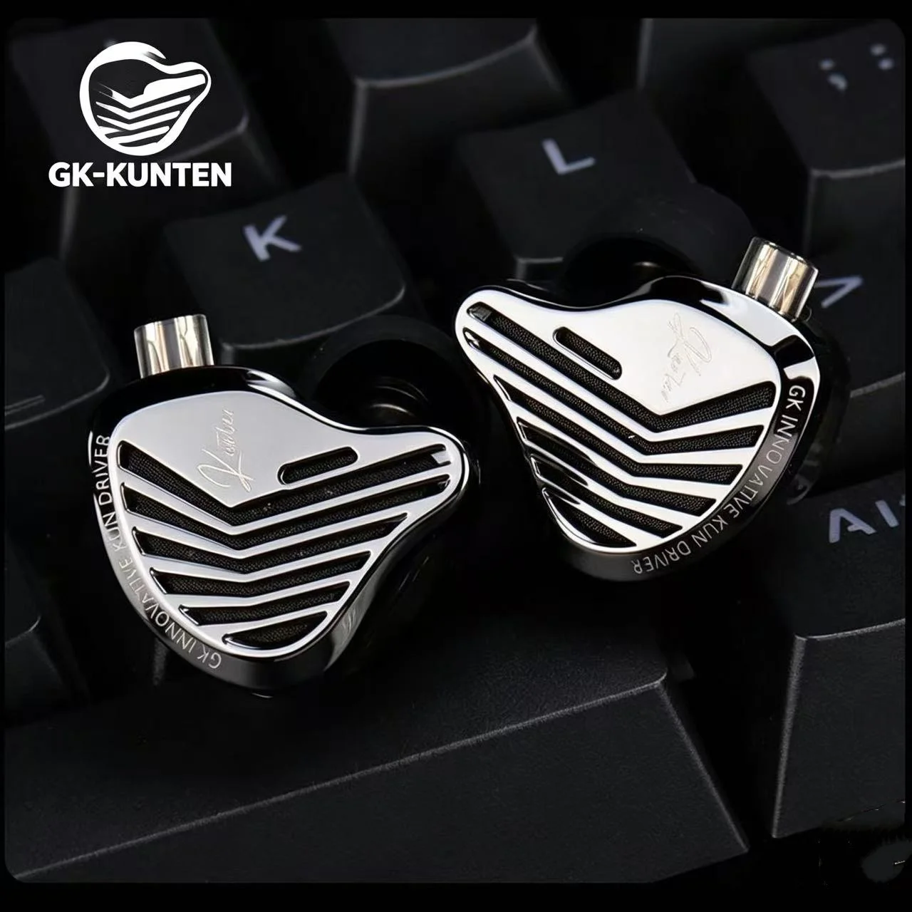 Genuine GK KUNTEN Dynamic Drive Headphones HIFI Heavy Bass Earbuds Sports Metal Headphones Detachable Eardphones 2PIN Zenith ED
Genuine GK KUNTEN Dynamic Drive Headphones HIFI Heavy Bass Earbuds Sports Metal Headphones Detachable Eardphones 2PIN Zenith ED